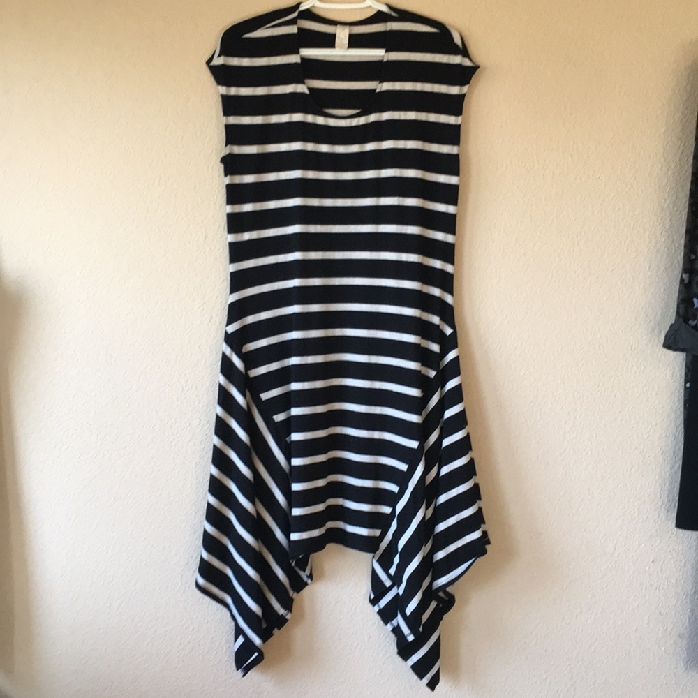 Chalet black/light heather grey striped dress Sz M